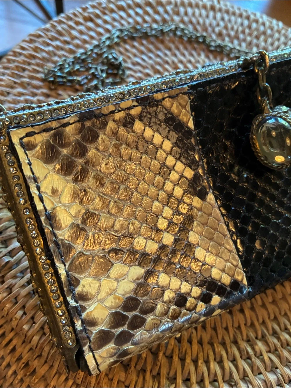 Clara Kasavina Snakeskin Crystal Pendant Ornate Clasp Clutch Evening Bag